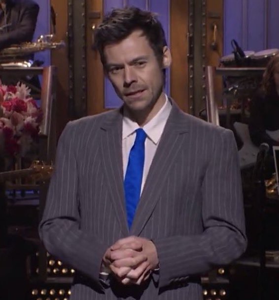 UpdateCharts tweet media