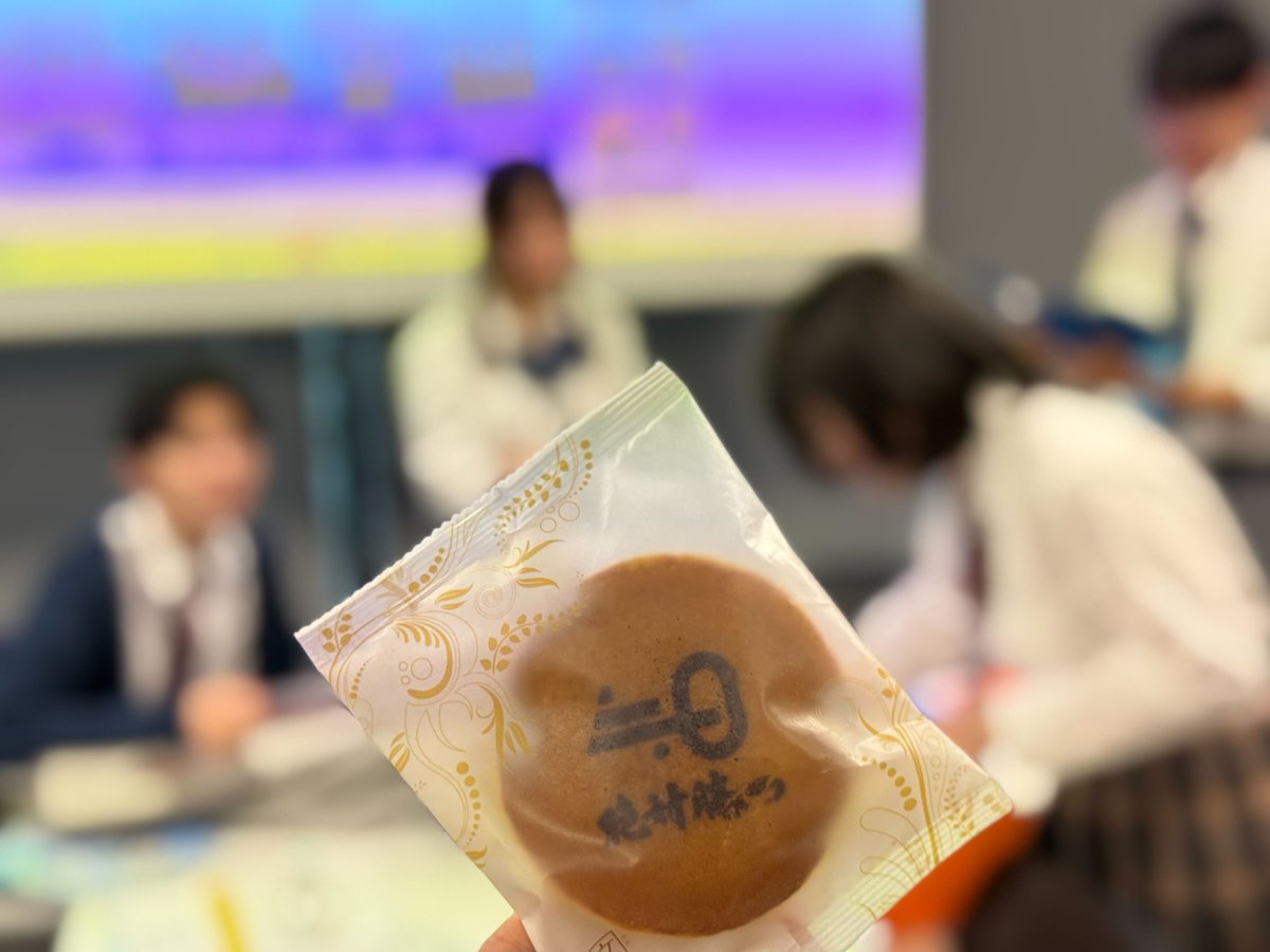 こむこむせこむ tweet media