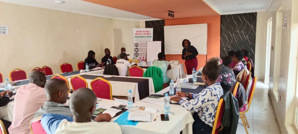 UpeoCJC's tweet photo. UPEO participated in a 2-day training organized by Defenders Coalition.Through the knowledge and skills gained, we aim to promote the use of AJS to resolve disputes, prevent injusticesstrengthen our day to-day work so that justice remains accessible @DefendersKE  @GBVcommittee https://t.co/RlpnACs28a