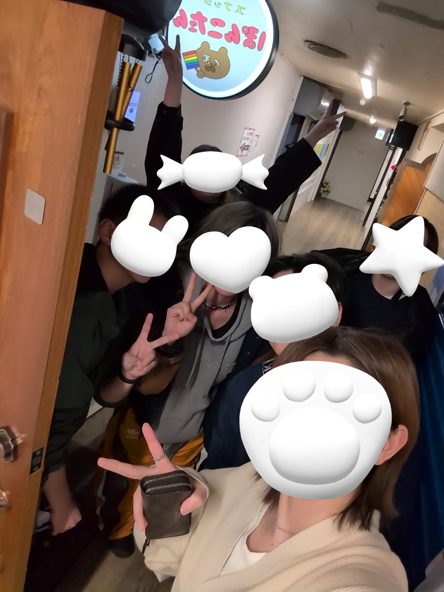 946_LB's tweet photo. ぽんこたん最強レズビアン店子
「まさきちゃん」が転勤とのことで
送別会やってきました！
短い間だったけどすぐ仲良くなれて
いつも笑顔で楽しい時間をありがとう！

また会える機会を楽しみにしてます！

まさきちゃんからの引き継ぎで
次も期待のルーキーが入店する予定なのでお楽しみに〜🧡 https://t.co/koS2MOkJ0V