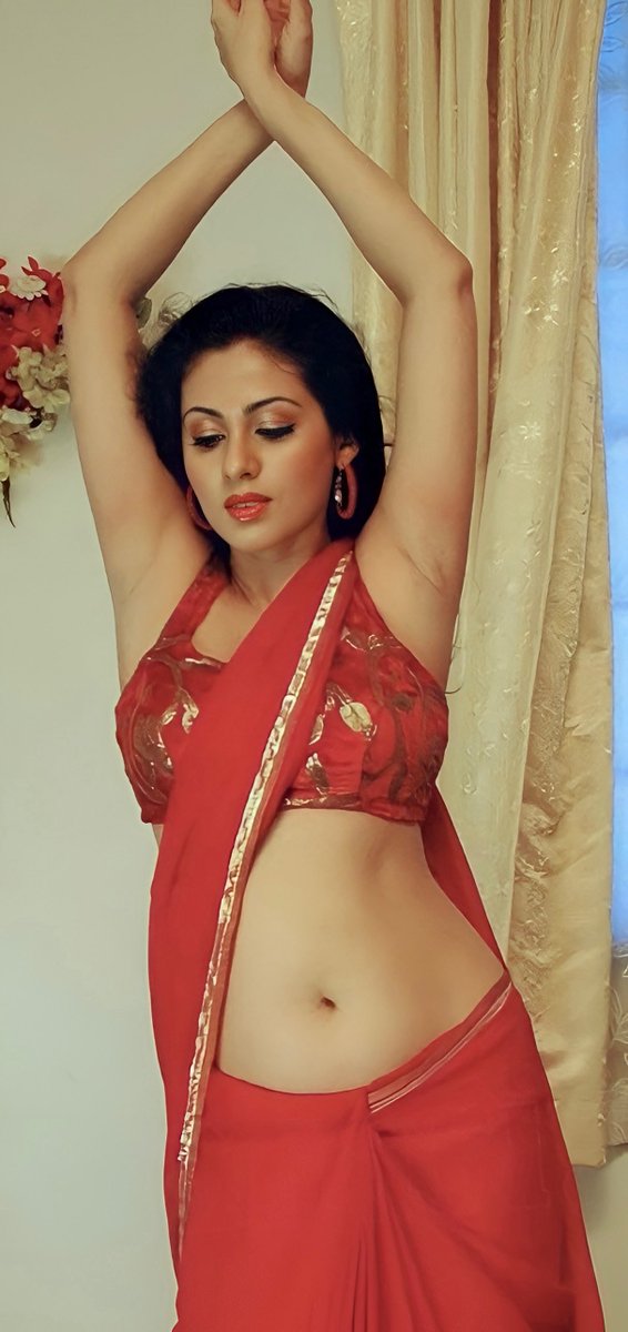actressbuff6969's tweet photo. #Sadaa ).(
Her in this song 🥵
(Tap and Hold to view in 4k) https://t.co/CpNMdYLkPp