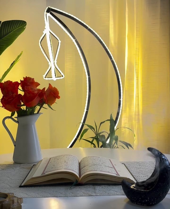 أتركها تأتي كما كتبها الله 
لعلها تأتي كما أرادها قلبك 💜