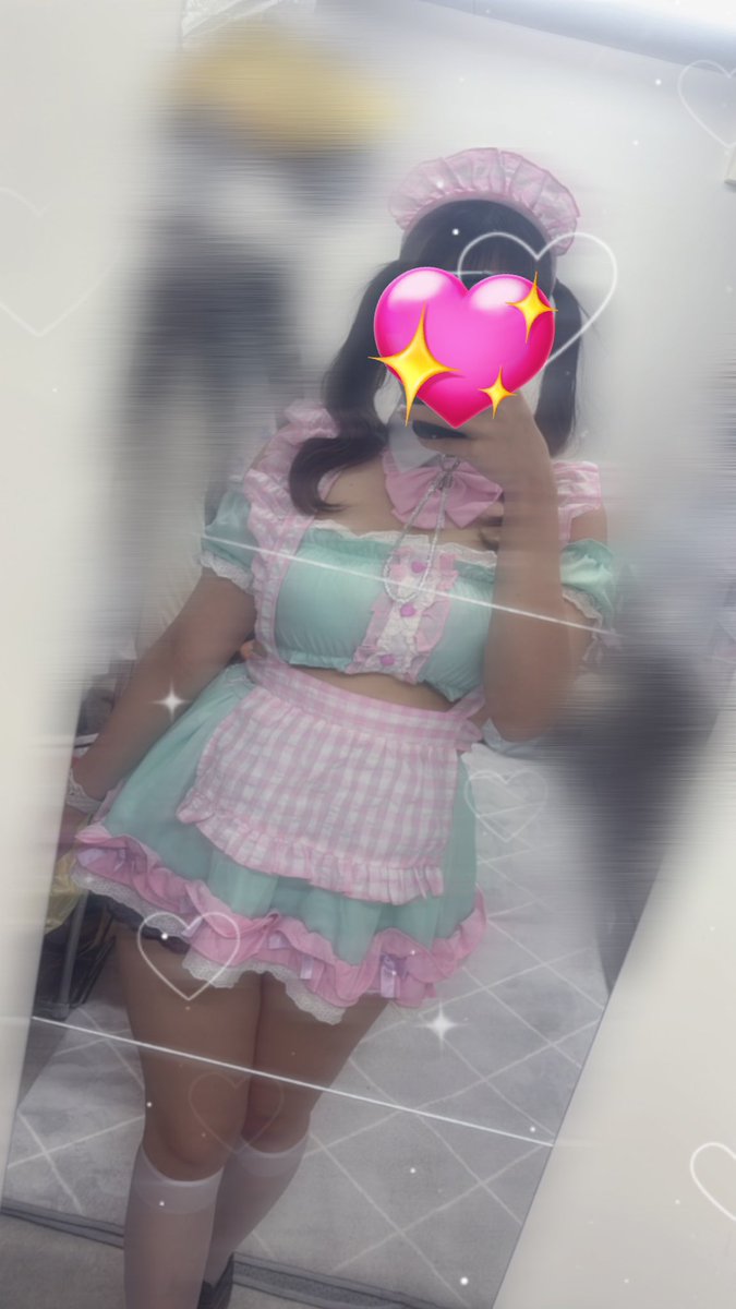 ば・く・れ・つ♡