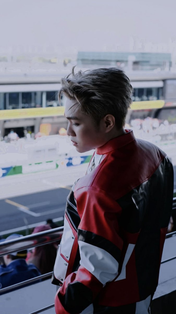 Meoiucuu10's tweet photo. Handsome😘
#CAPTAINBOY
#Sting
#SanSangButTocSting https://t.co/GVVBUngt4H