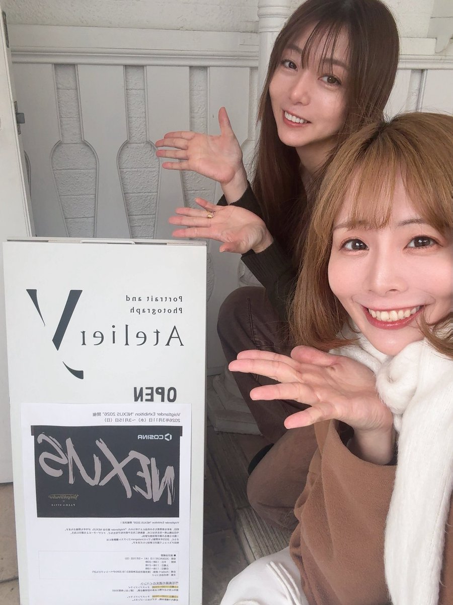 mihawould's tweet image. ずっと泊まり込み仕事でバタバタでいつの間にか日曜日になってしまった😭💦

先日仕事の合間に、原宿Atliery🖼️ で開催中の、Voigtlander展示会　#NEXUS にお邪魔してきました☺️🌈✨