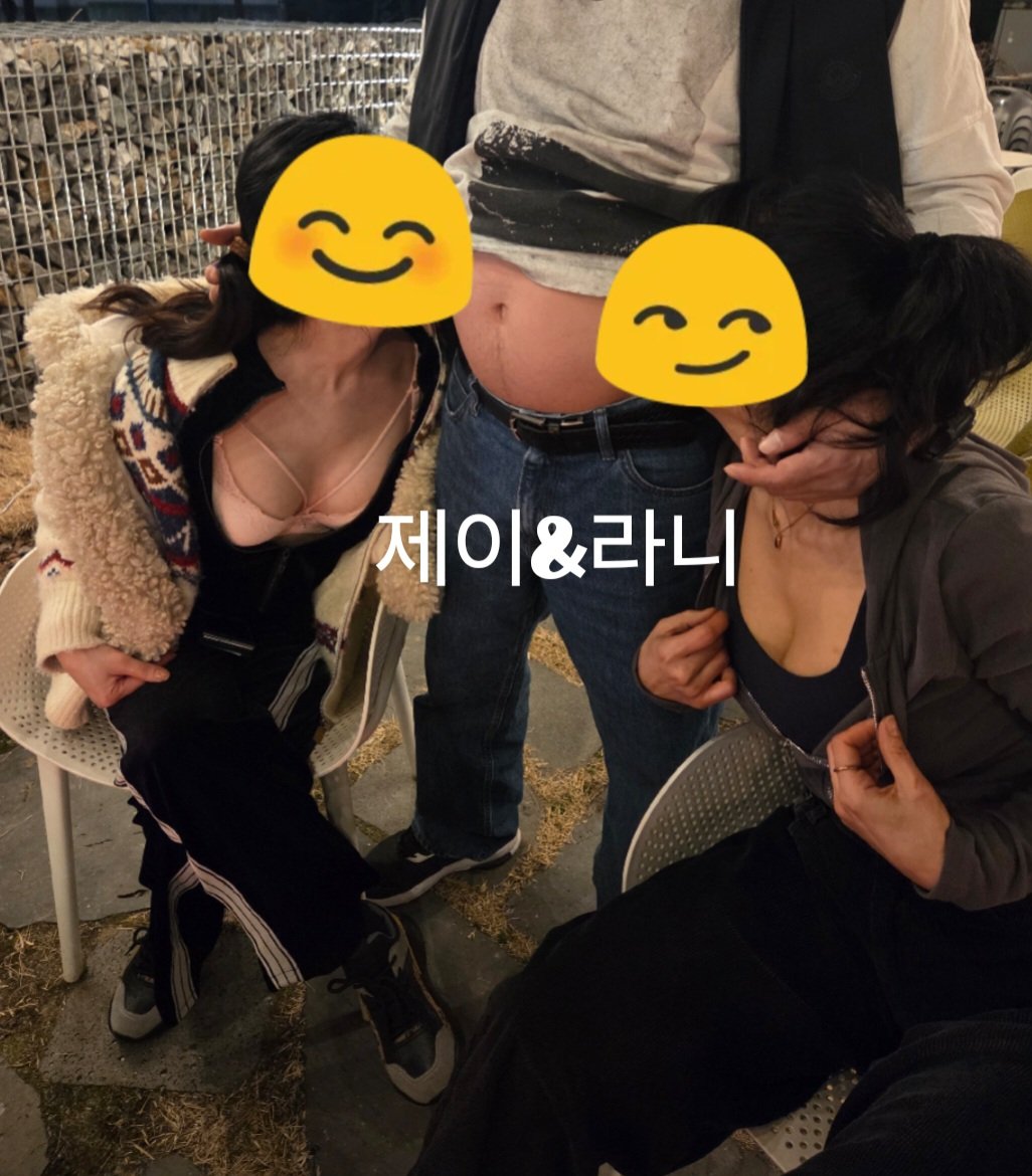 B❣️J COUPLE 💑 tweet media