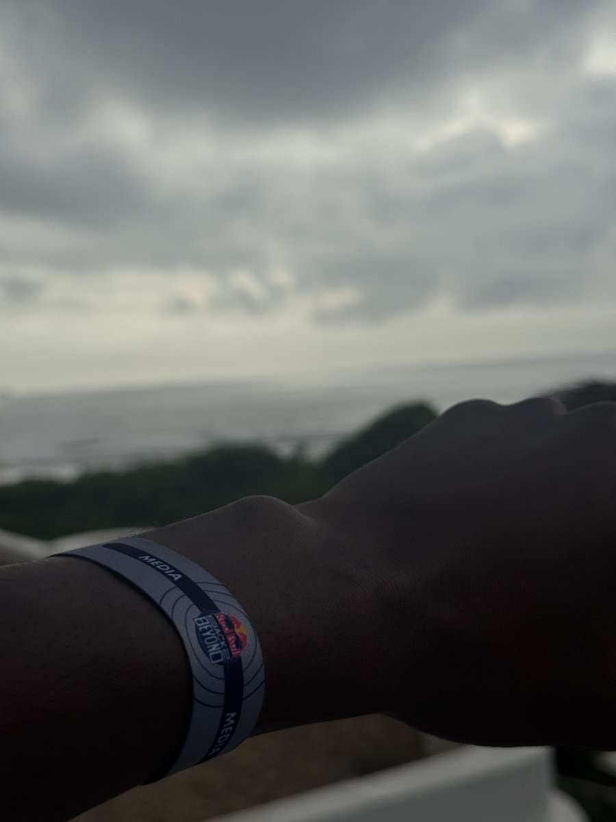 Unc'illythehost tweet media