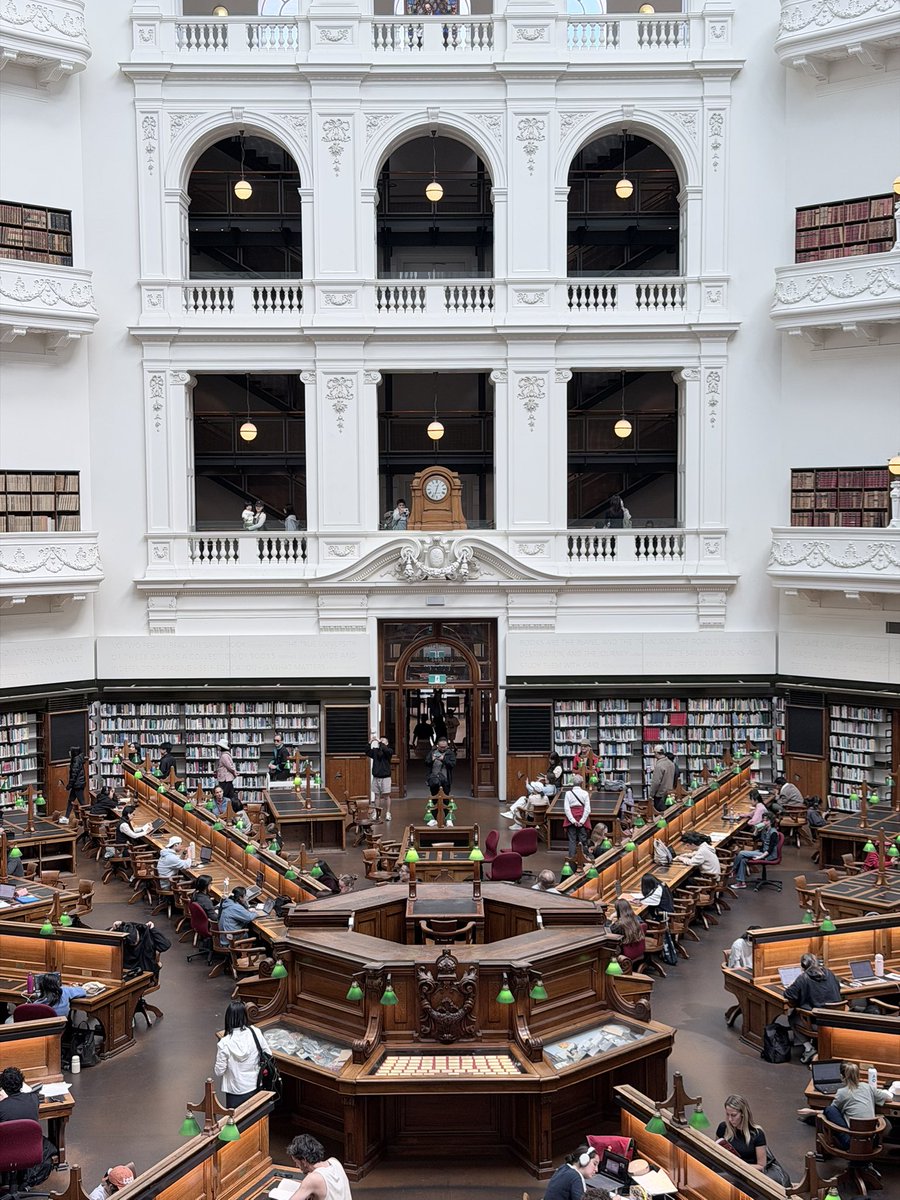 他喵的[Pomelo] tweet media