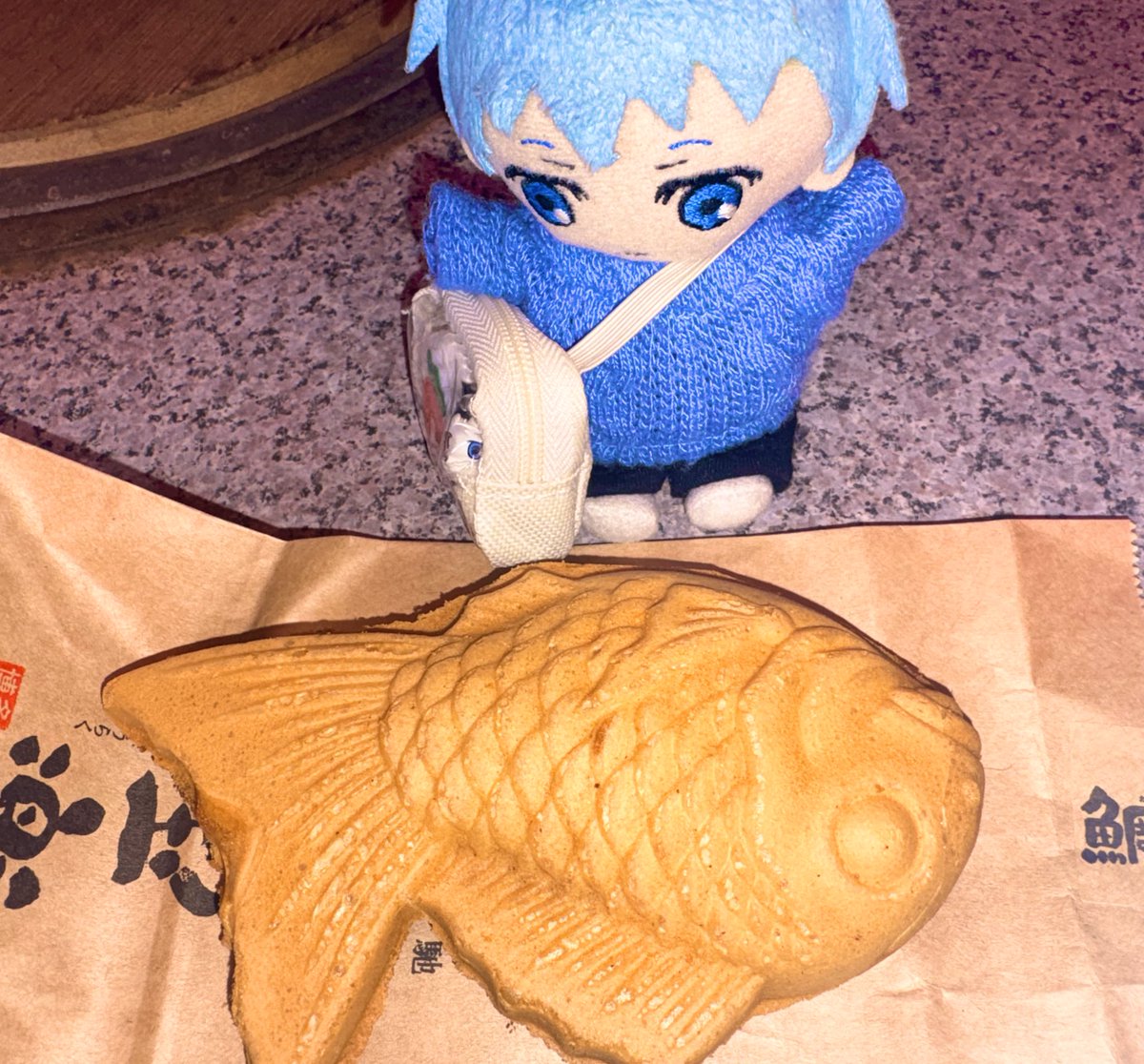 とした tweet media