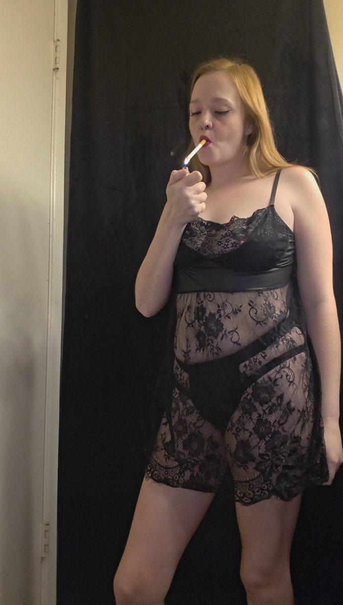 Cuteeekitten tweet media