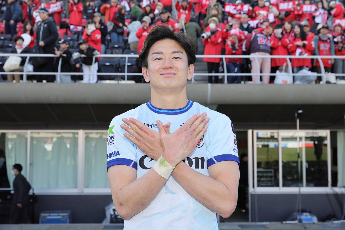 Canon_Eagles's tweet photo. 【League One 1st Cap❗️】
本日の #NTTリーグワン 第11節
三重ホンダヒート戦にて、
#猿田湧 選手が
リーグワンでの1st Cap を記録しました㊗️🎉
5年間努力し続け、ついに掴み取った舞台。
おめでとう、湧❗️👊🔥
#横浜キヤノンイーグルス
#yokohamacanoneagles
#1stCap https://t.co/AQolQda44i