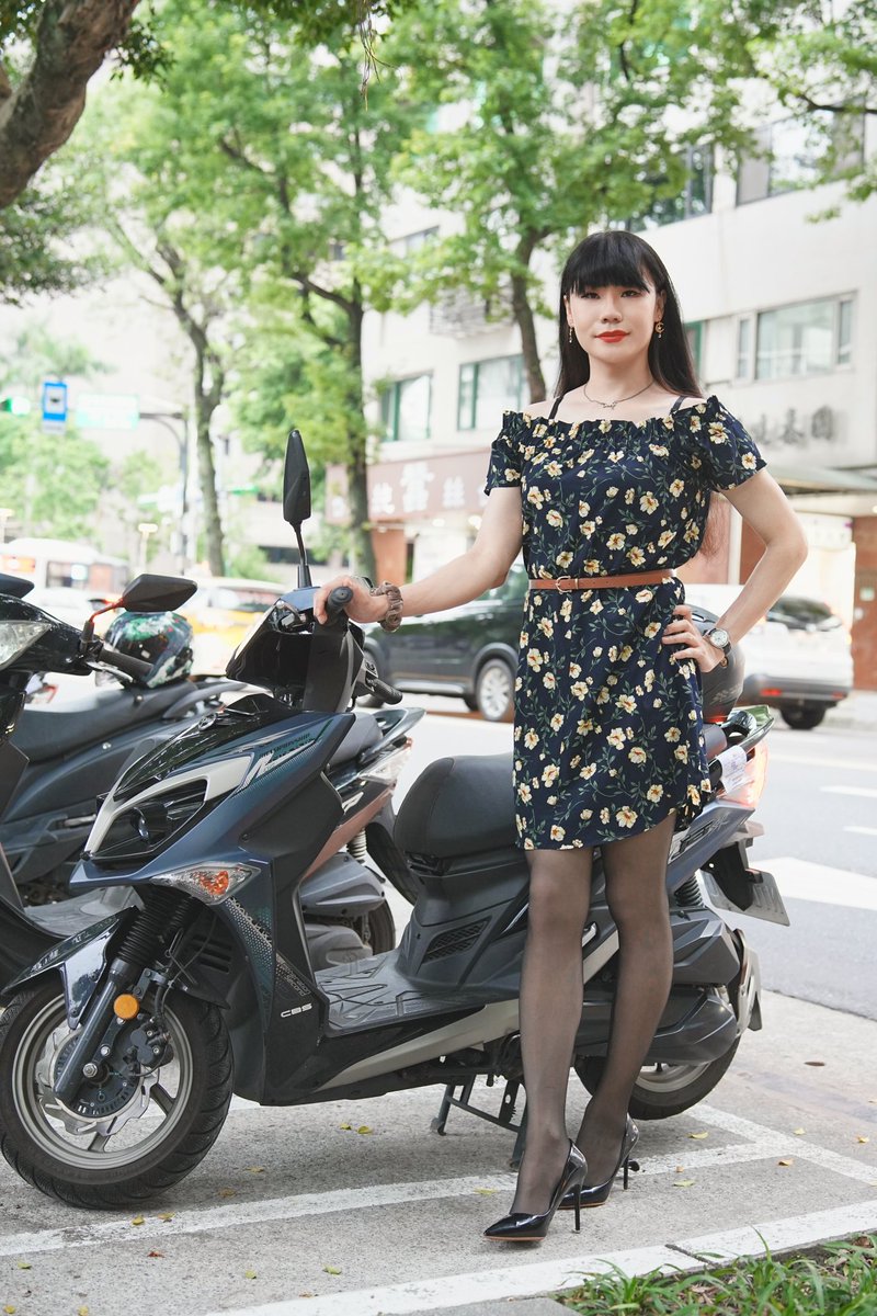 Elizabeth tweet media