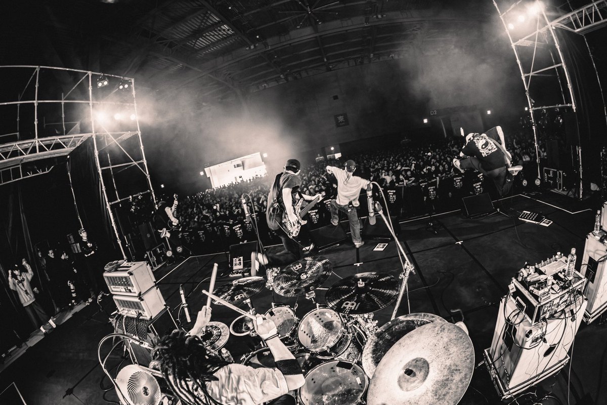 RUMBLE_JAG's tweet photo. 【📸速報LIVE PHOTO📸】

『RUMBLE×JAG 2026』
GIRAGIRA STAGE

SHADOWS
@SHADOWS_JAPAN 

Photo by @naoto_iwabuchi_ 

#ゴロゴロでギザギザ https://t.co/QkOkn6QPEZ