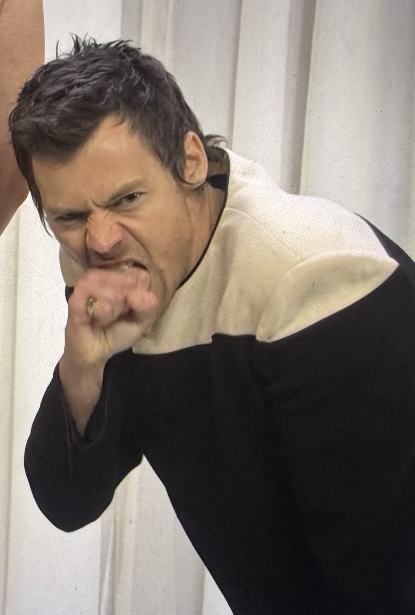 buffaLOLO ❯❯❯❯ 💋🪩🍋🕊️👽🌈✌🏼×͜×🇮🇪❤️💛 tweet media