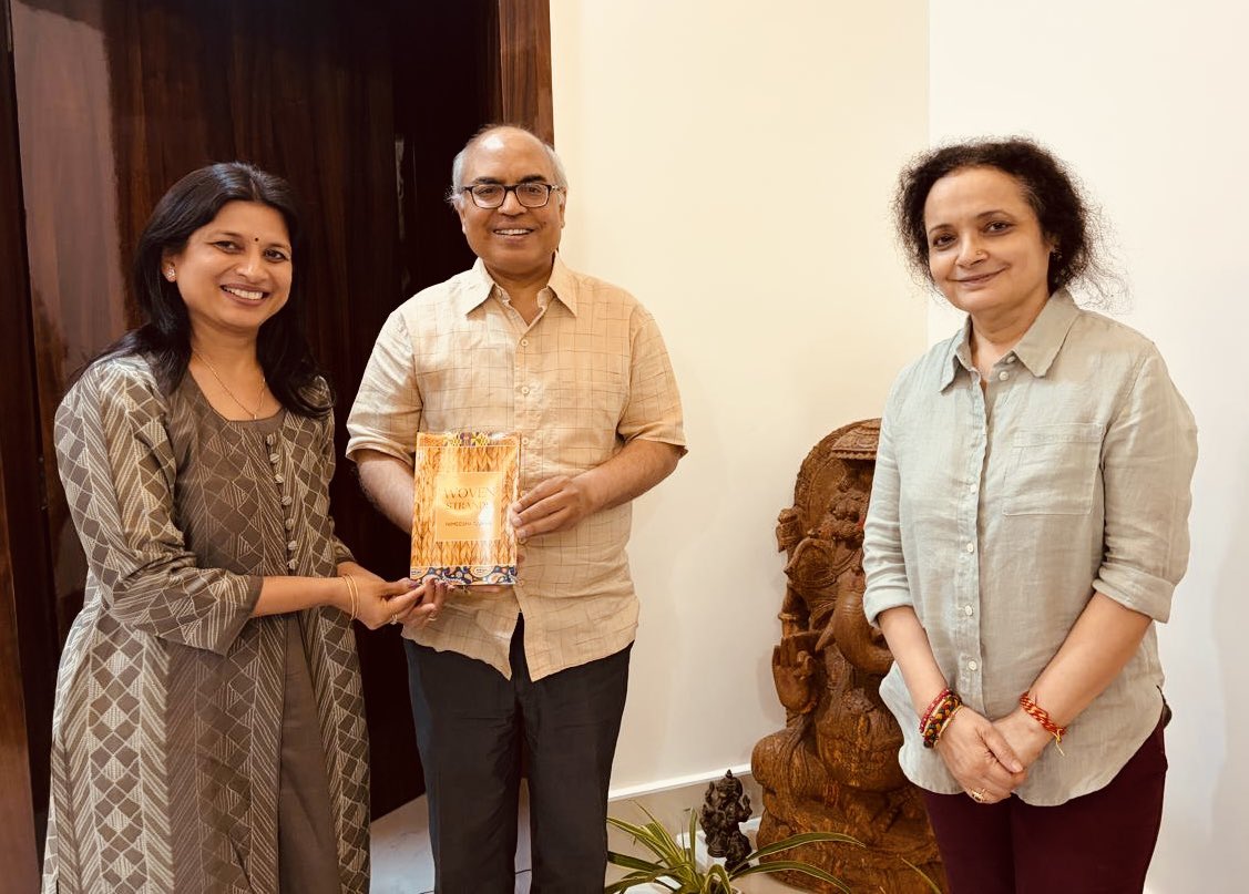 AkhileshIFS's tweet image. Delighted to meet my dear friend &amp;amp; outstanding IFS colleague Manish Gupta, Ambassador-designate to #Ireland and his wife Mrs Nimeesha Gupta, a multi-lingual author. We reviewed vibrant #IndiaIreland ties &amp;amp; 
conveyed our best wishes for their posting in beautiful #Dublin, Ireland.