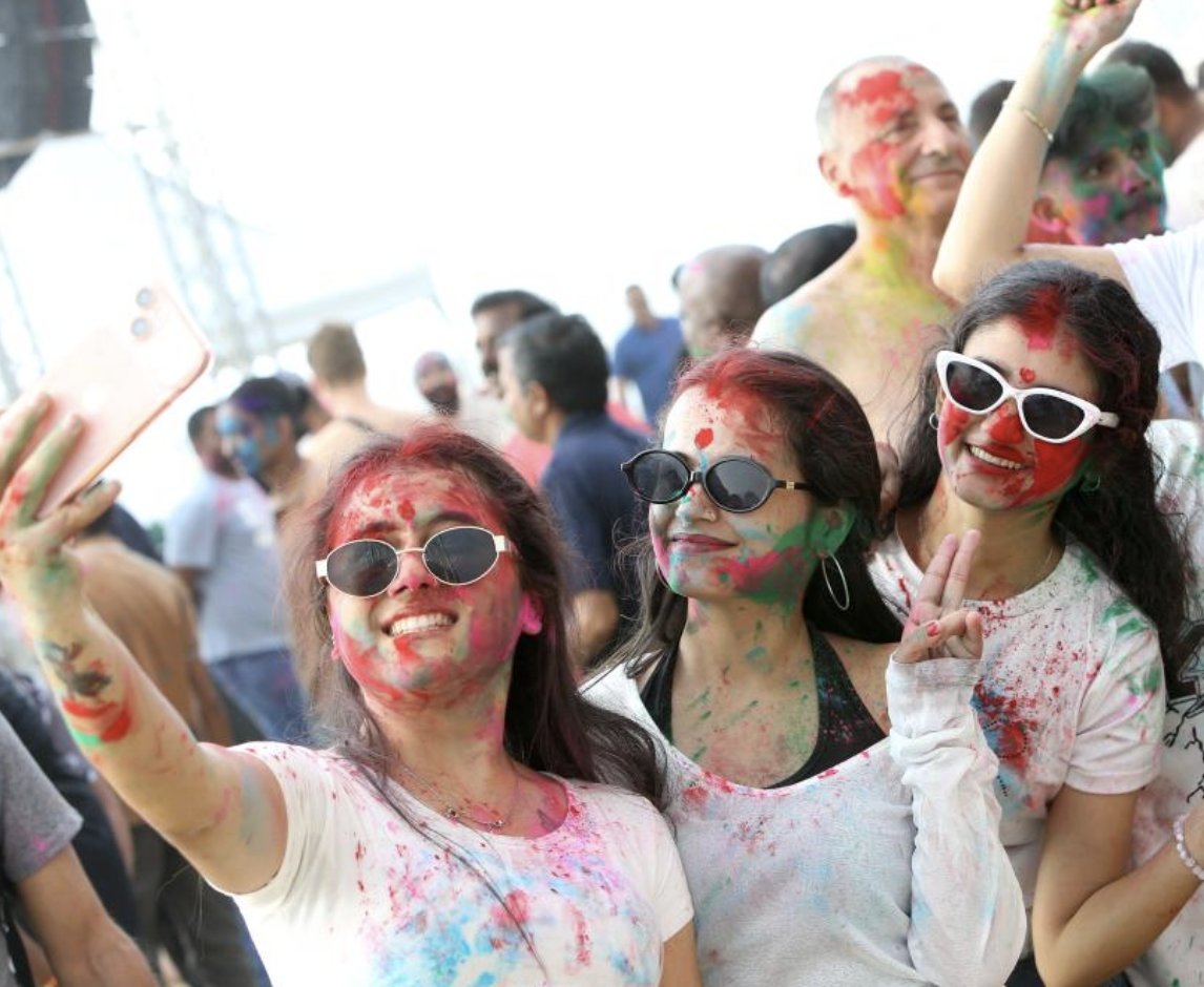 CCTVAsiaPacific's tweet image. From March 13 to 15, #Pattaya, #Thailand, held celebrations for the #Holi Festival. Also known as the Festival of Colors, the festival involves people smearing colored powder on each other to welcome the arrival of #spring.
Pics via Xinhua