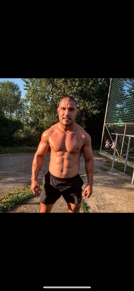 Nikol loly tweet media