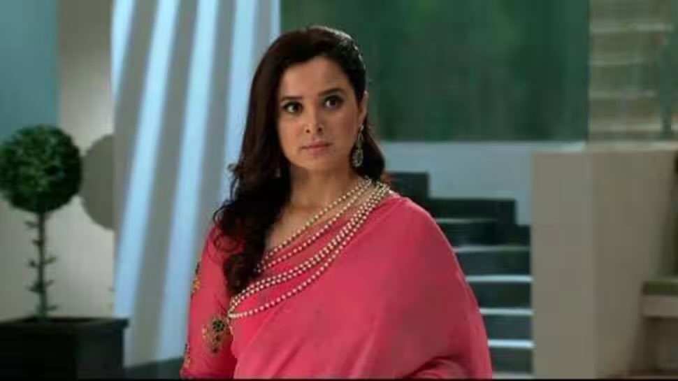 fannaart's tweet photo. Someone said Classic Rich Moms with Very Strict Rules and sometimes can go a little grey!๐คญ
#ManasiSalvi #SimoneSingh https://t.co/jNvAe6gt91