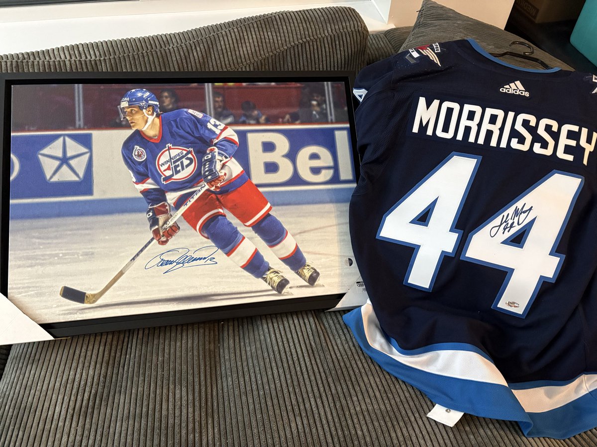 Tank Commander Nik 🎷 tweet media