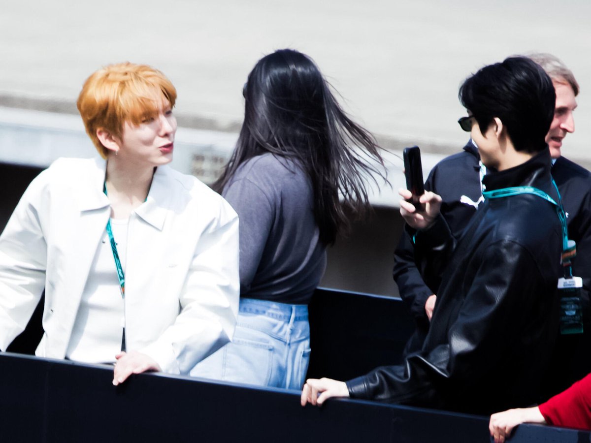 이제🎗️ tweet media