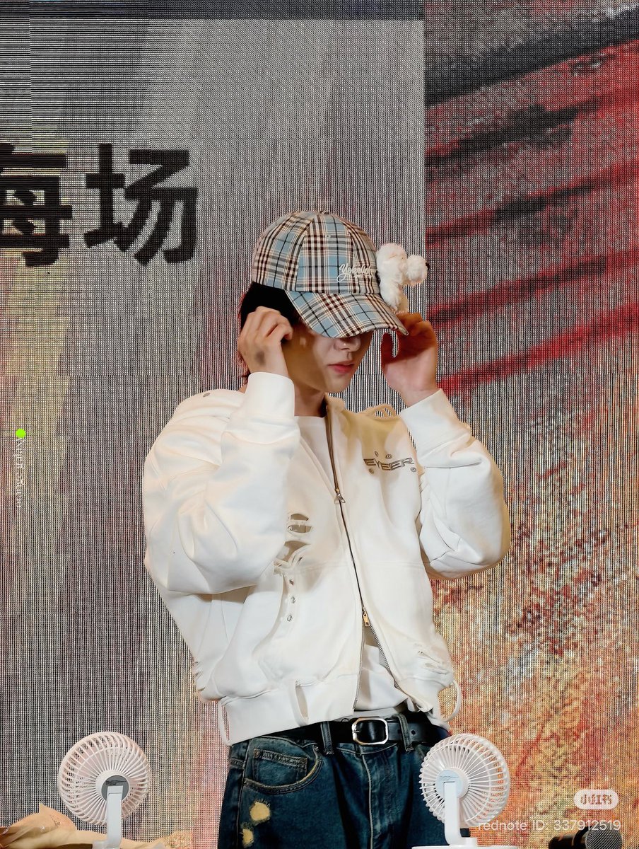 โห เห็นแค่ครึ่งหน้าด้วยซ้ำ แต่โคตรสวยเลยอะ😭❤️‍🩹

xhslink.com/o/2fEbt9Nesnc