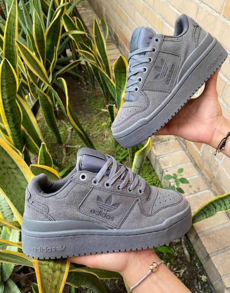 sneakersfandom's tweet photo. https://t.co/ZeYMeCucP1