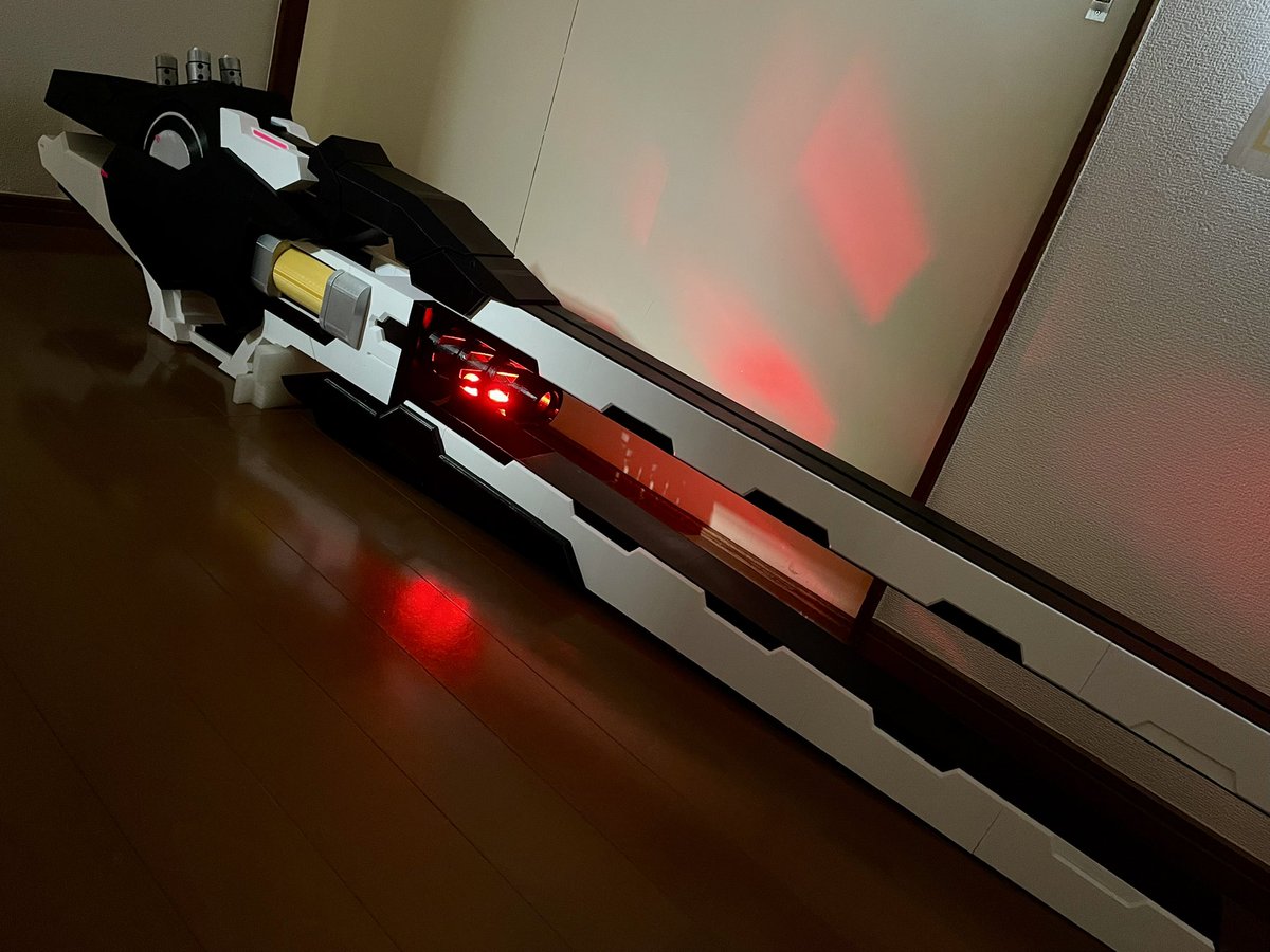 ゲスグロス tweet media