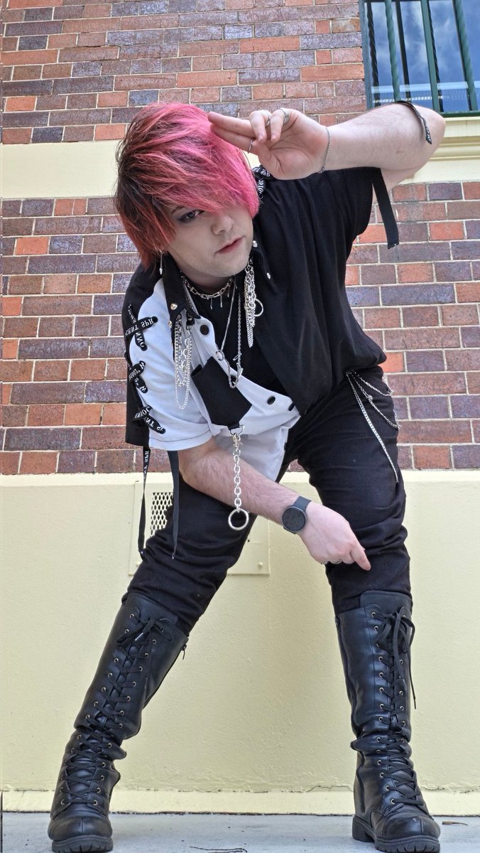 Midnight.Fa1r tweet media