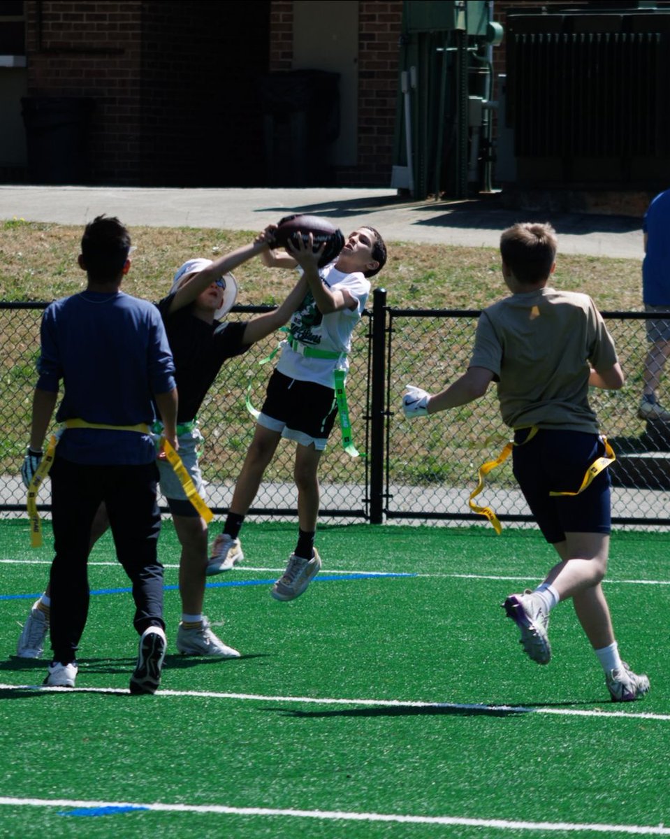 TAKEOFF Performance tweet media