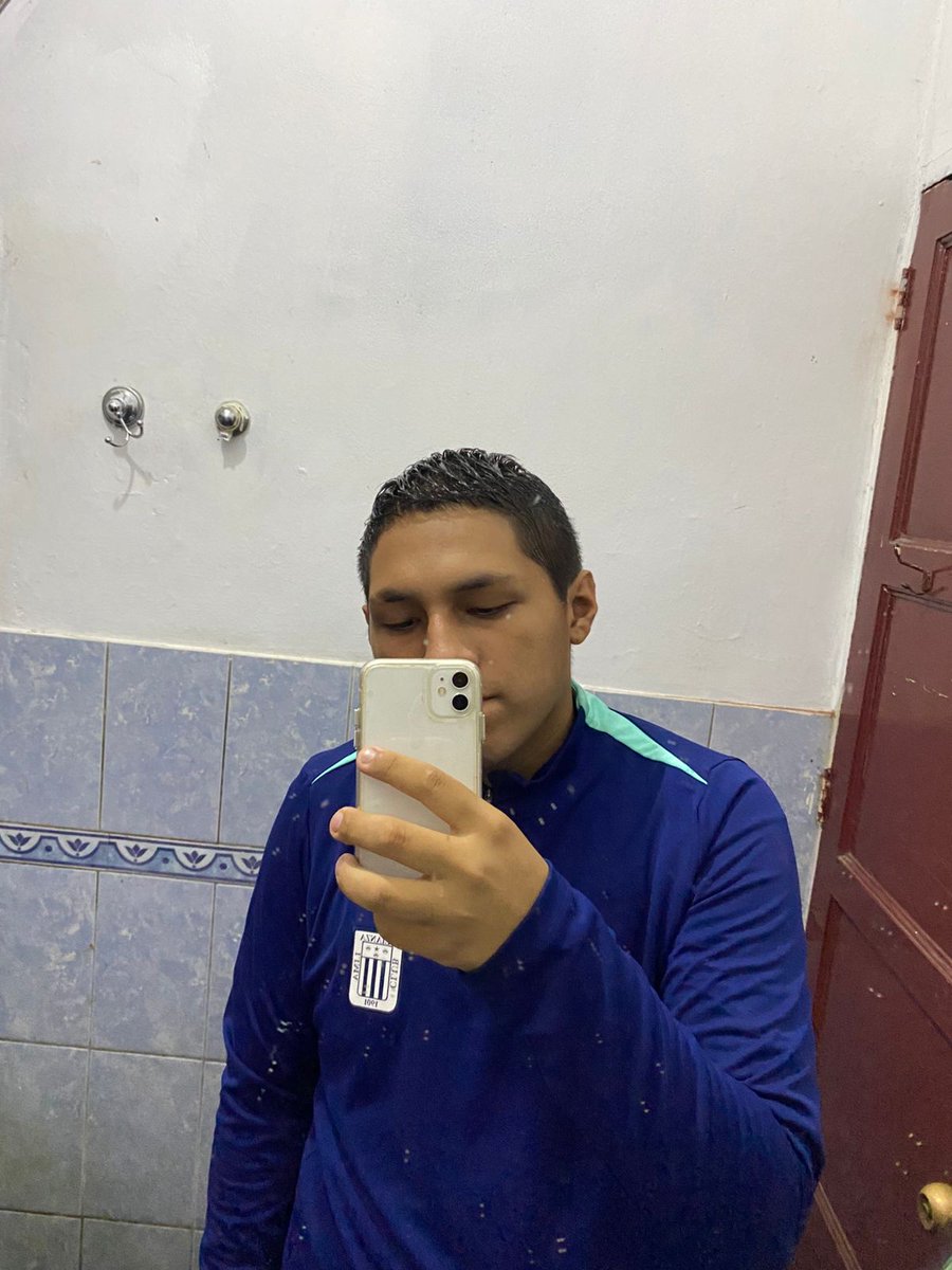 Con mi Alianza , Siempre a donde vaya a todos lados , te sigo a tu lado  💙 #AlianzaLima #ArribaAlianza 
<a href="/ClubALoficial/">Club Alianza Lima</a>