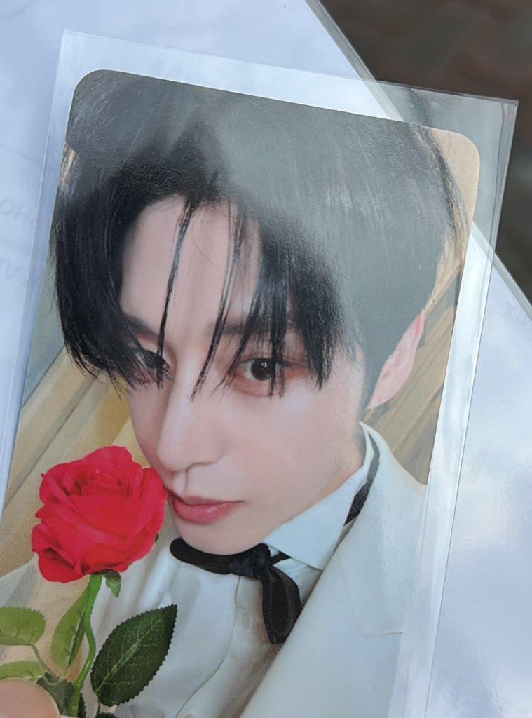puppyyn's tweet photo. 제로즈존 규빈 구해요

저 : 지웅 
🌹: 규빈 첫중막 다 가능 

양도 막콘 중콘 첫콘 사첵 교환 엠디 한빈 하오 매튜 리키 태래 건욱 유진 제베원 제로즈 https://t.co/POQtDfQCas