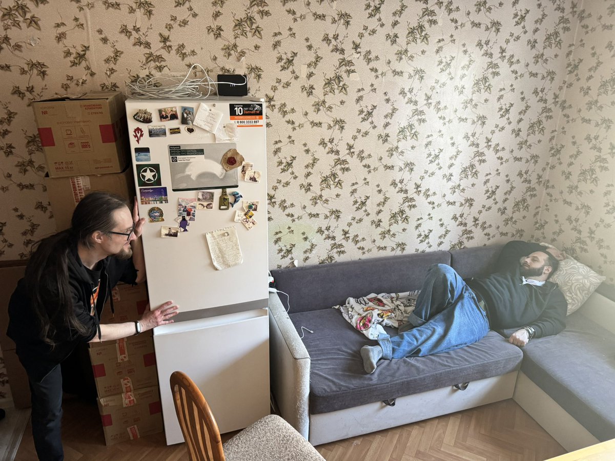 Фраер чёрч он фаер (PONT. MAX.) tweet media