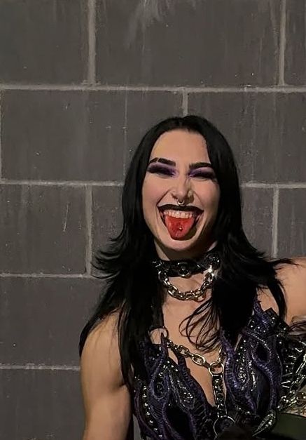 𝘙𝘩𝘦𝘢 𝘉𝘭𝘰𝘰𝘥𝘺 𝘙𝘪𝘱𝘭𝘦𝘺 tweet media