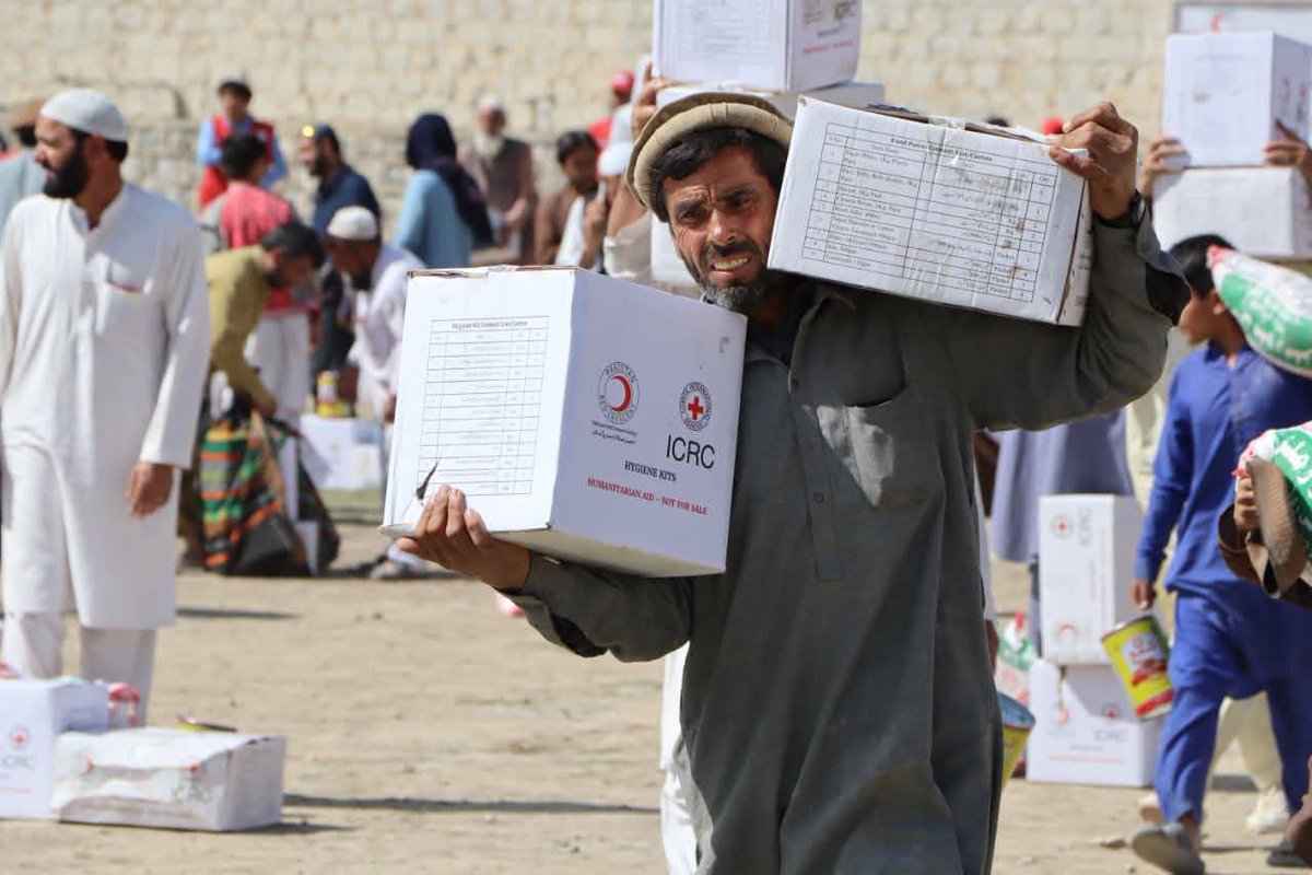 Pakistan Red Crescent tweet media