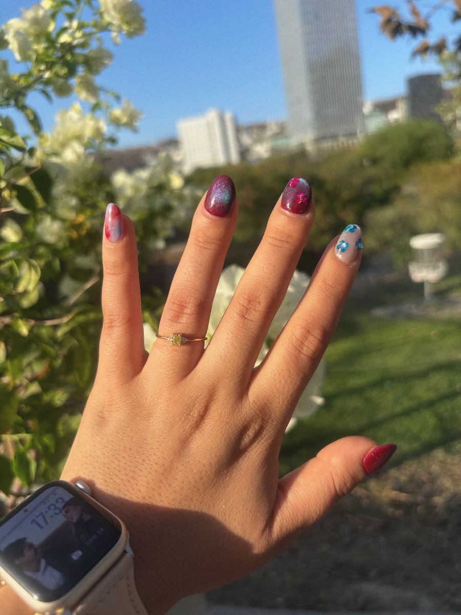 jazchrd's tweet photo. i said yessssssssss!!!!!!! 💍💛 https://t.co/0p5kdeYwlT