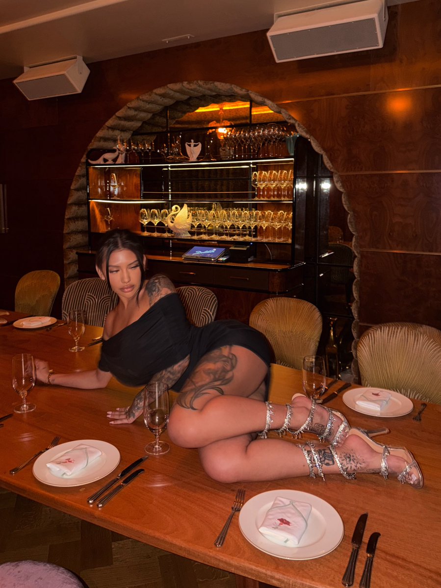 Alana Marie tweet media