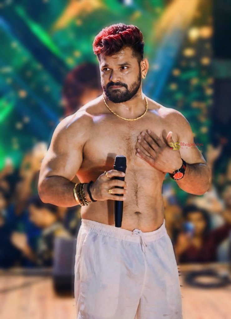 आज भोजपुरी के ट्रेंडिंग स्टार Khesari Lal Yadav का जन्मदिन है।

वही खेसारी लाल यादव जिन्होंने गरीब परिवार के बच्चों को हीरो और सिंगर बनने का हौसला दिया। क्योंकि खेसारी लाल यादव खुद भी बेहद गरीबी से उठकर सुपरस्टार बने हैं। यही वजह है कि लोग उन्हें इतना प्यार करते हैं और उन्हें