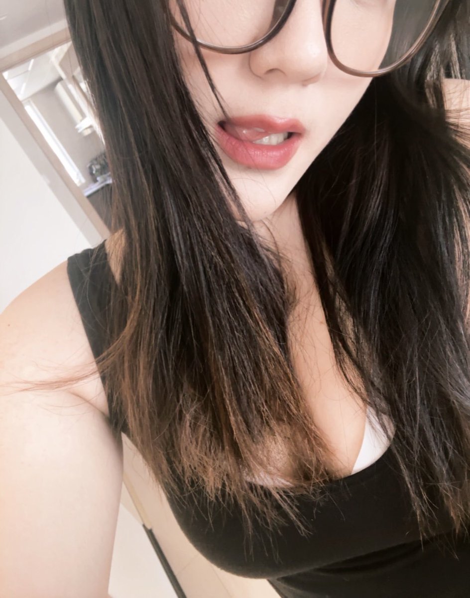 云烟深处藏毒香 tweet media