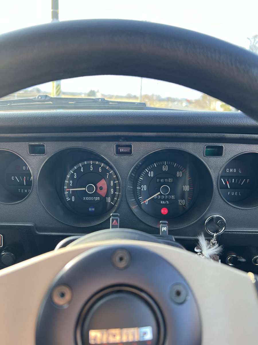 ゆうぽん tweet media