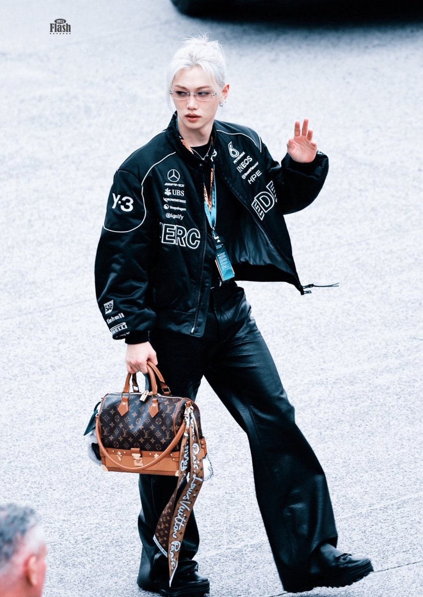 About Music tweet media