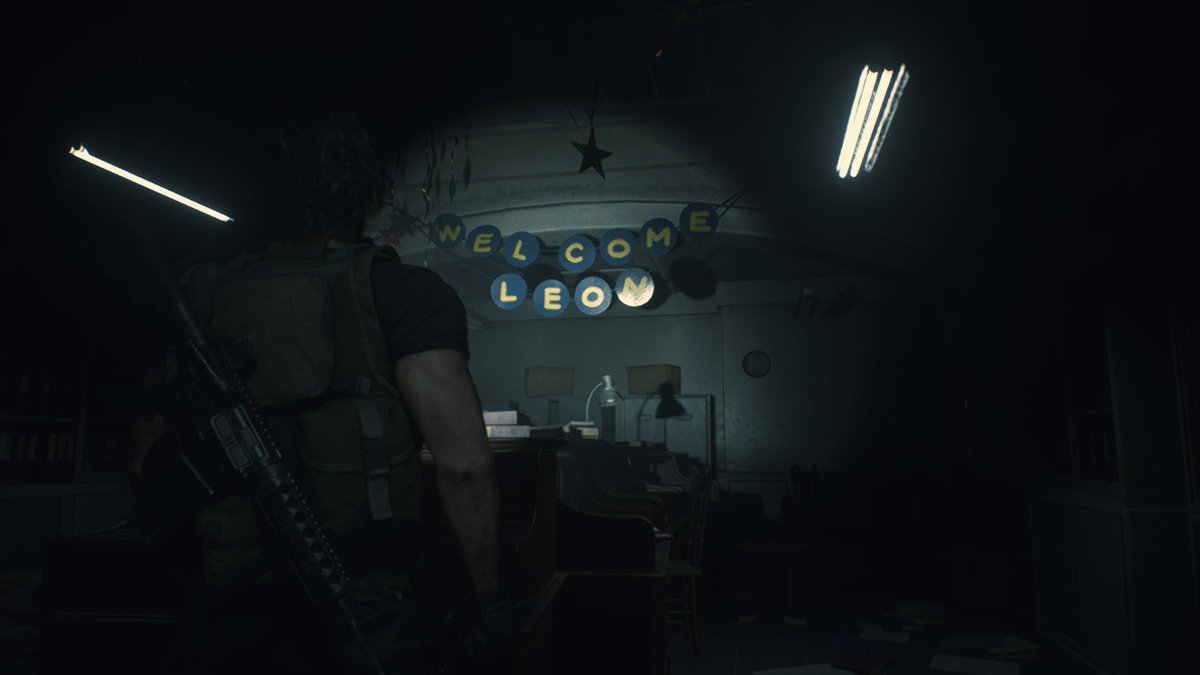 ellie ✰ tweet media