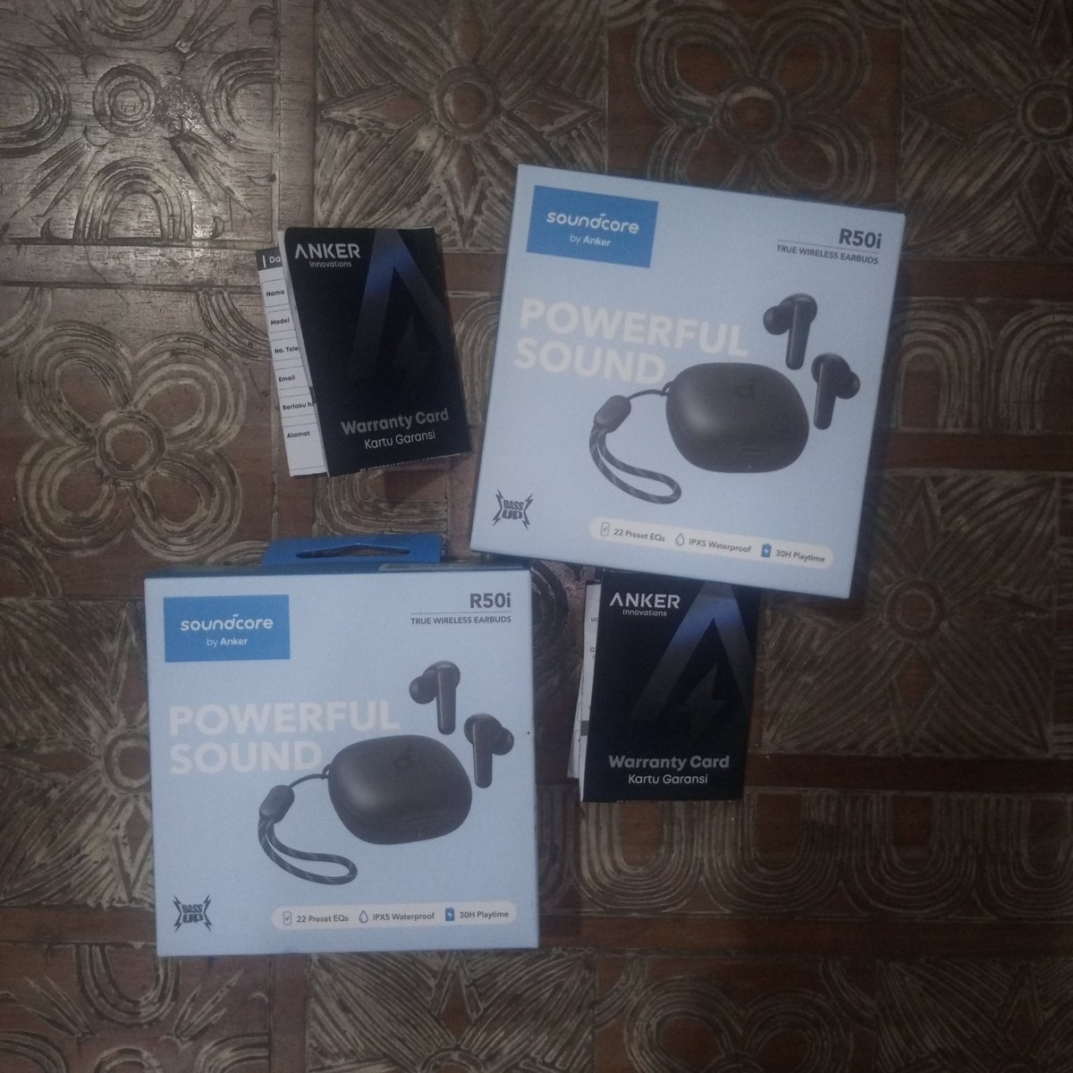 ze | WTS SKIN1004 tweet media