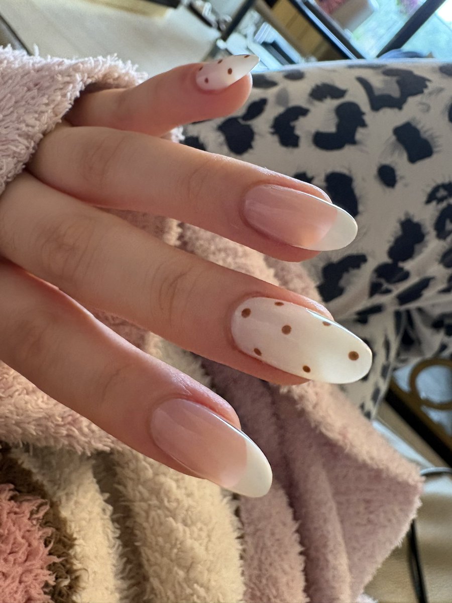 吃饭睡觉好好好 tweet media