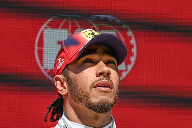 sim | シム tweet media