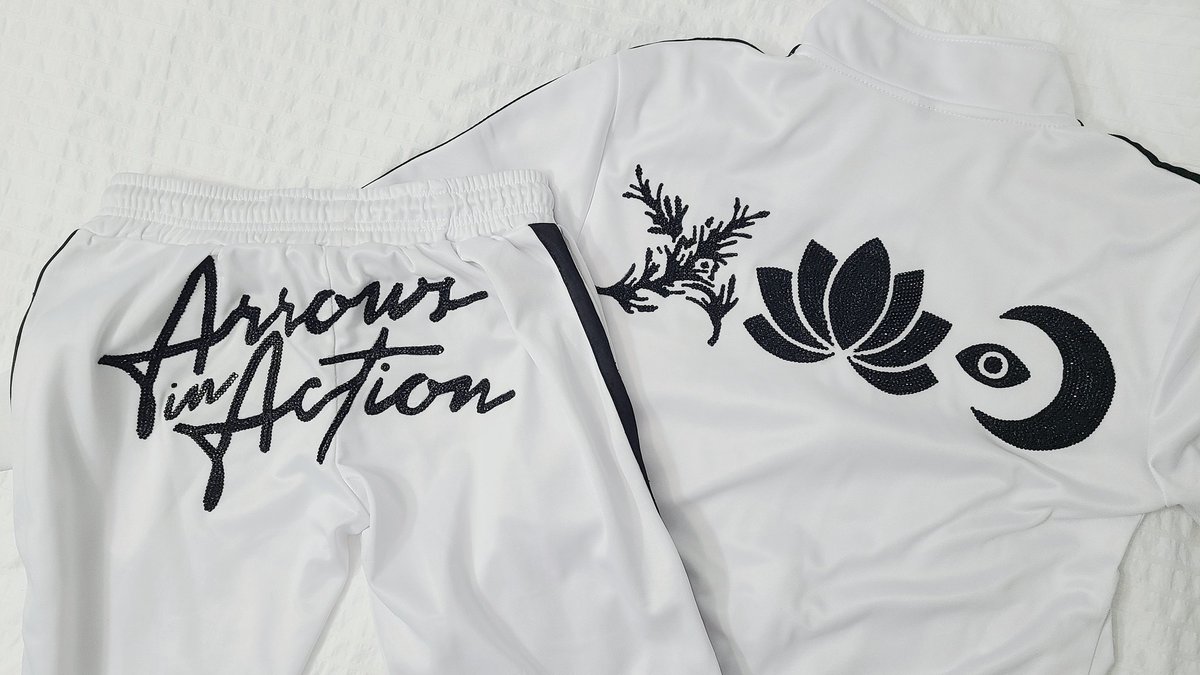 erin 🍉 tweet media