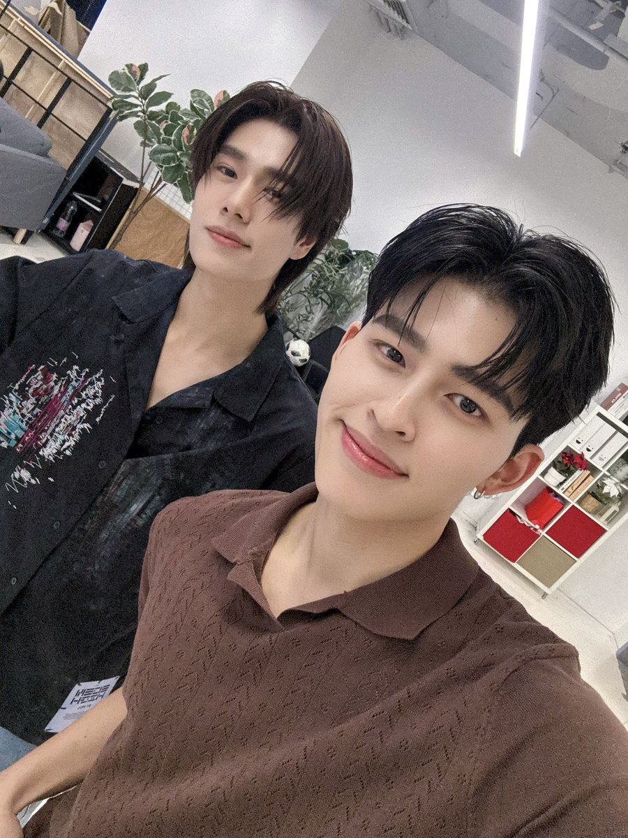 PPWUniverse tweet media