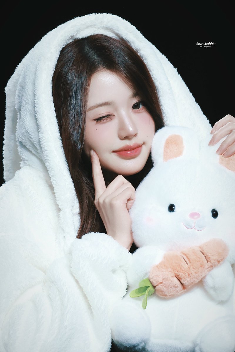 𝑺𝒕𝒓𝒂𝒘𝒃𝒂𝒃𝒃𝒊𝒆🍓 tweet media