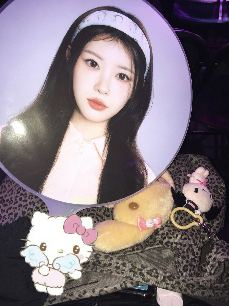 mitoclover's tweet photo. 잼썻다ㅏㅏ👩🏻‍❤️‍👩🏻🪽💞🙈🫰🏻 https://t.co/rQep6MAnmu