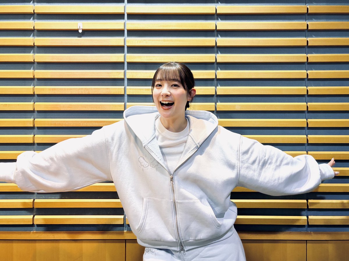 足立梨花のちょっと"えぇこと" tweet media