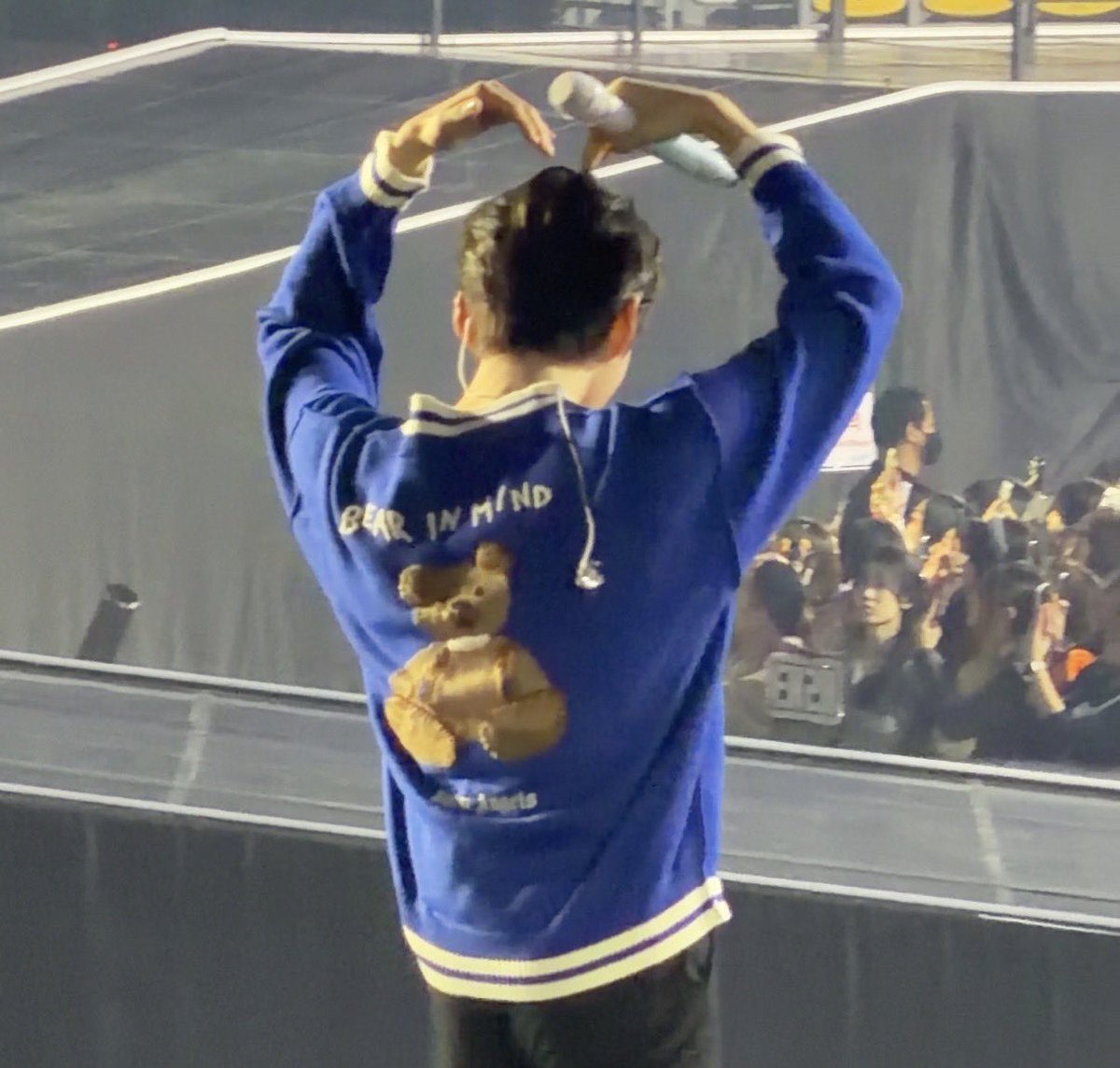 곰식이 tweet media